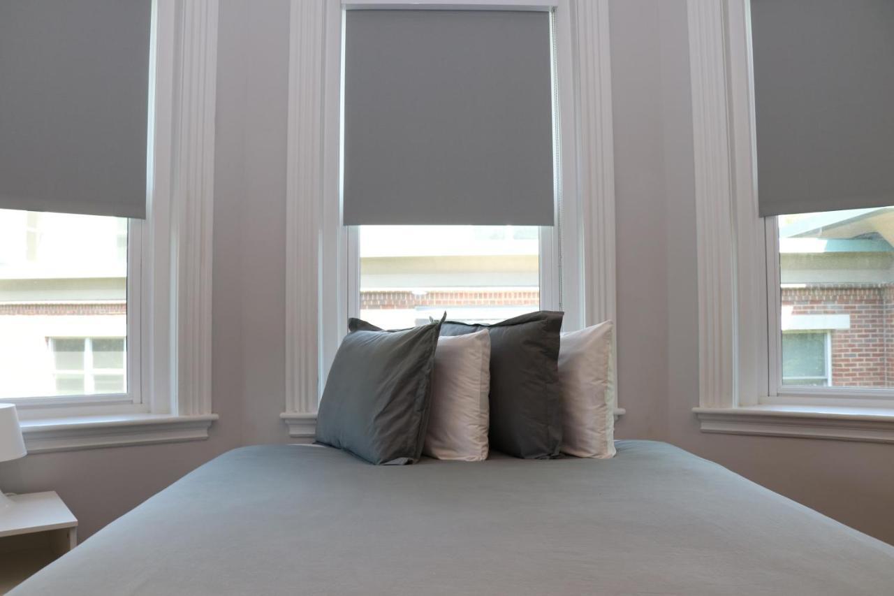 A Stylish Stay W/ A Queen Bed, Heated Floors.. #24 Brookline Exterior foto